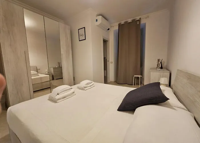 Stendardi's House - By Be Your Apartment *