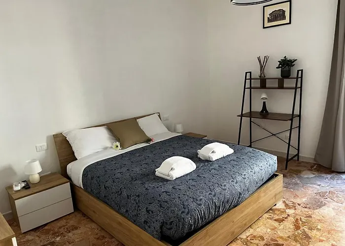 Stendardi's House - By Be Your Apartment Rom