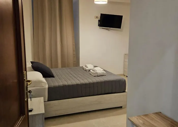 Stendardi's House - By Be Your Apartment